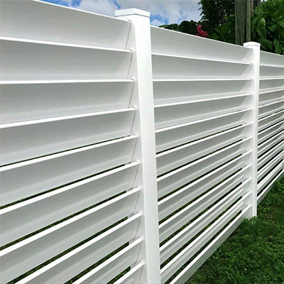 Semi-privacy white vinyl fencing provided by our Shafter vinyl fence and gate supplier.